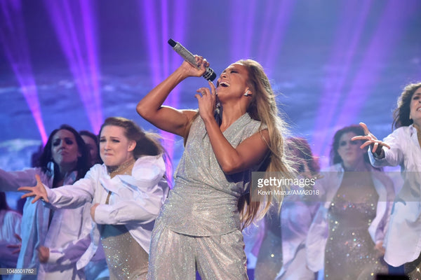Jennifer Lopez 2018 at the AMA awards