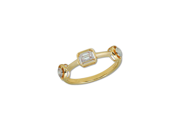 Mingle Round- Emerald- Round Cut Single Diamond Rings