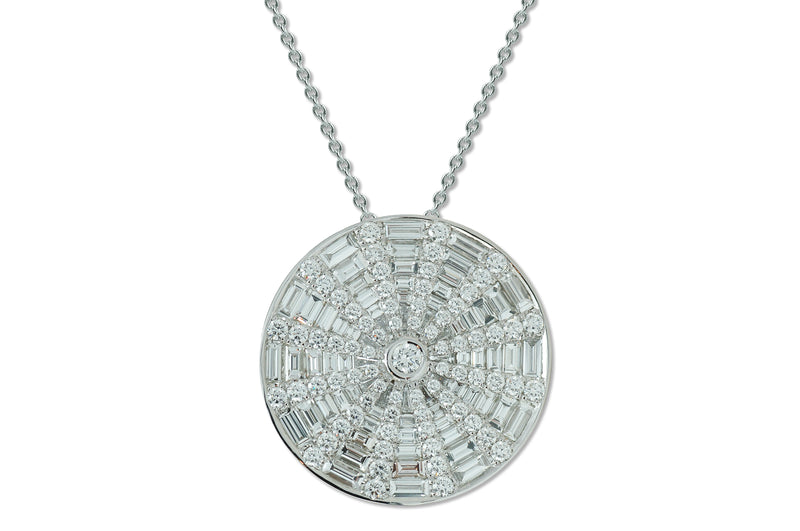 Twist Kaleidoscope Full Diamond Necklace Grande
