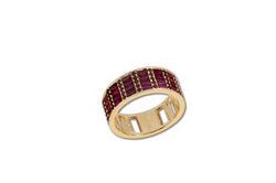 Classic Ruby Cigar 5 Ring set in Yellow Gold