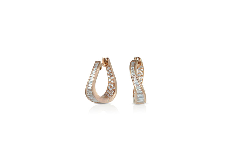 Talay Wave Twist Diamond Hoop Earrings (small)