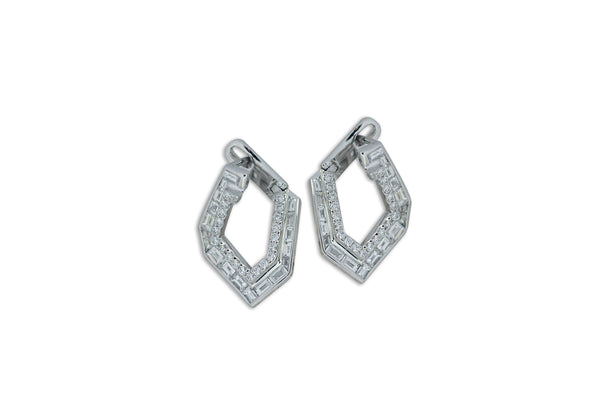 Origami Link no.5 Diamond Earrings (Petite)