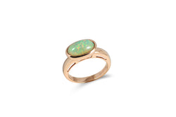 Twist Opal Ring set in Yellow Gold
