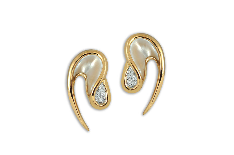 Talay Wave Mother-of-pearl stud Earrings
