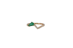 Origami Ziggy Jazz Emerald and Diamond Ring
