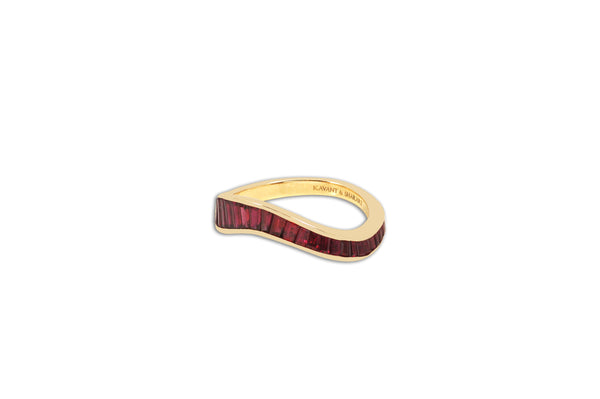 Talay Flow Wave Ruby Ring